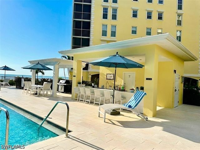 3483 Gulf Shore BLVD N 604, Naples, FL 34103