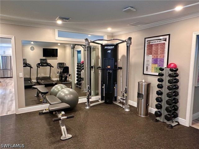 3483 Gulf Shore BLVD N 604, Naples, FL 34103