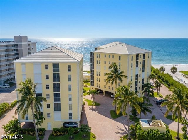 3483 Gulf Shore BLVD N 604, Naples, FL 34103