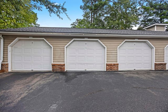 188 Midland Parkway 202, Summerville, SC 29485