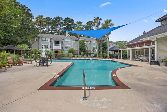 188 Midland Parkway 202, Summerville, SC 29485