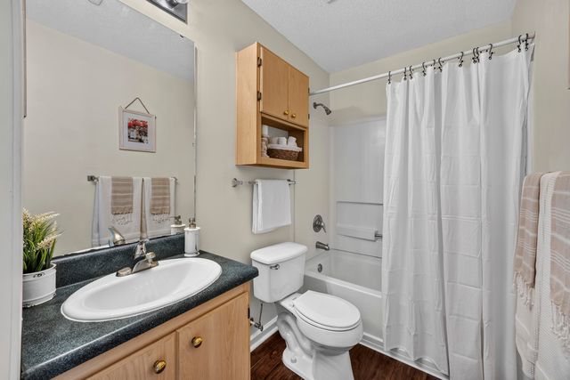 188 Midland Parkway 202, Summerville, SC 29485