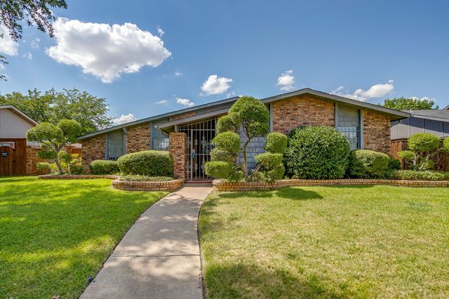 1846 Lewis Trail, Grand Prairie, TX 75052