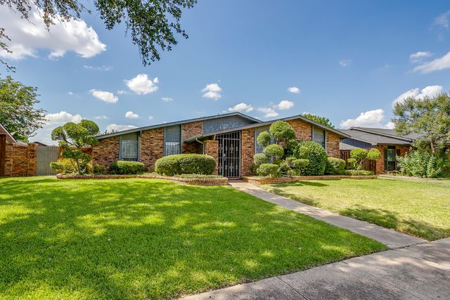 1846 Lewis Trail, Grand Prairie, TX 75052
