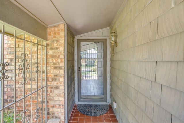 1846 Lewis Trail, Grand Prairie, TX 75052