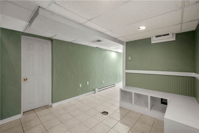 1122 Hillsview Ter, Green Tree, PA 15220