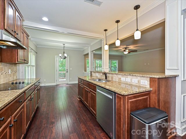 1336 Huntcliff Drive, Waxhaw, NC 28173