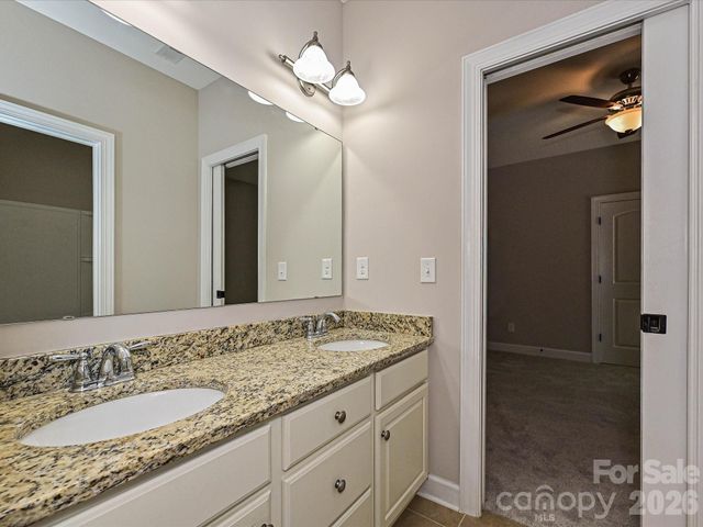 1336 Huntcliff Drive, Waxhaw, NC 28173