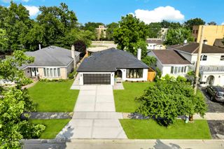 1013 N Delphia Avenue, Park Ridge, IL 60068