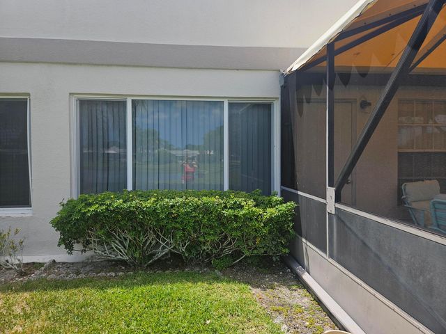 18999 Stewart Circle 8, Boca Raton, FL 33496