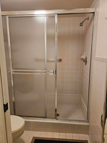 18999 Stewart Circle 8, Boca Raton, FL 33496