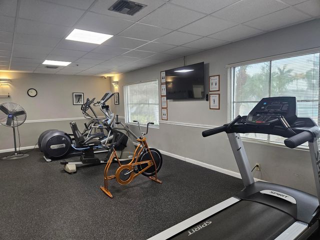 18999 Stewart Circle 8, Boca Raton, FL 33496