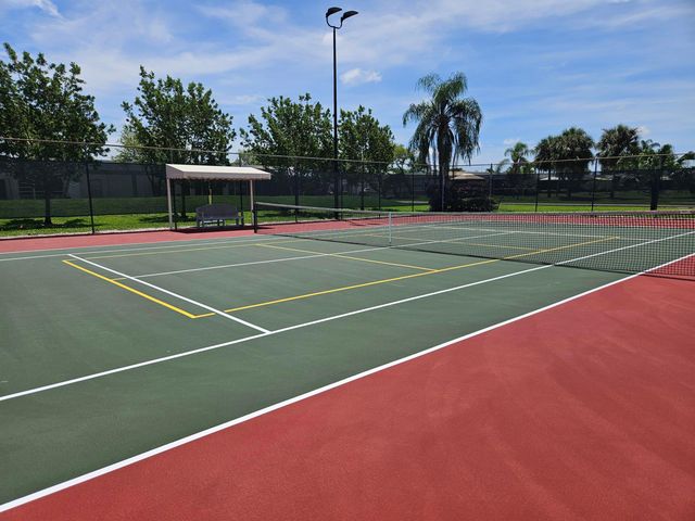 18999 Stewart Circle 8, Boca Raton, FL 33496