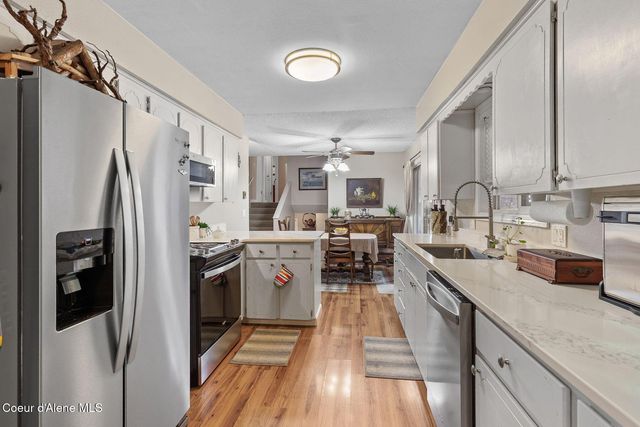 19652 N Silver Ln, Rathdrum, ID 83858