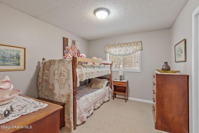 19652 N Silver Ln, Rathdrum, ID 83858