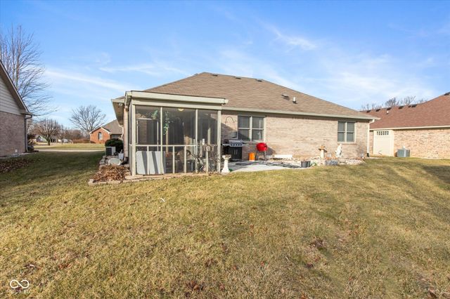 377 Savannah Drive, Greenwood, IN 46142