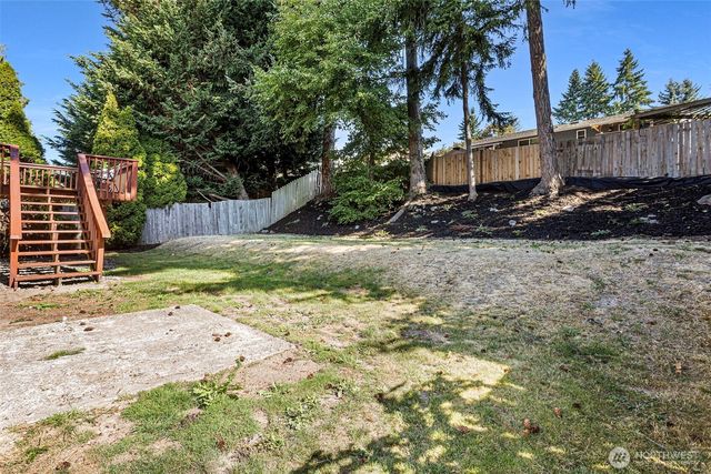 17714 160th Avenue SE, Renton, WA 98058