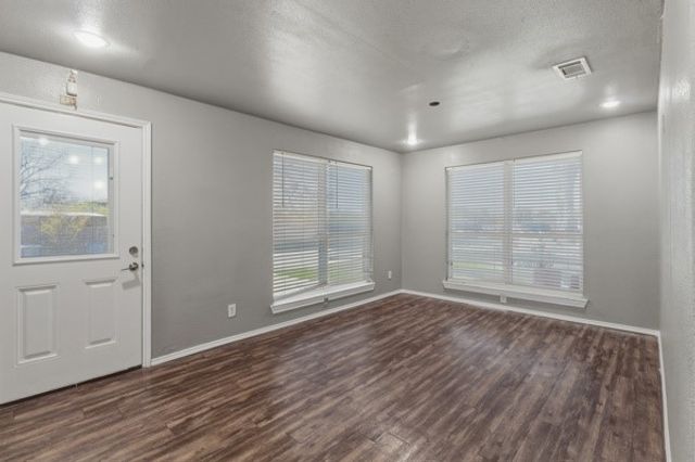 7213 Lakeview Parkway, Rowlett, TX 75088