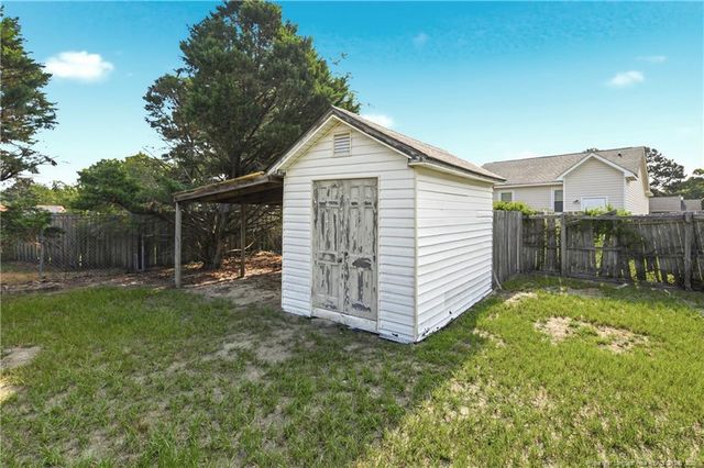 4579 Cripplecreek Court, Fayetteville, NC 28306