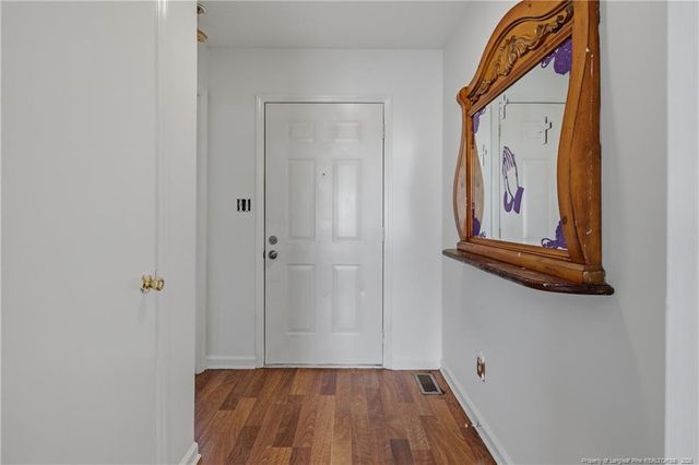 4579 Cripplecreek Court, Fayetteville, NC 28306