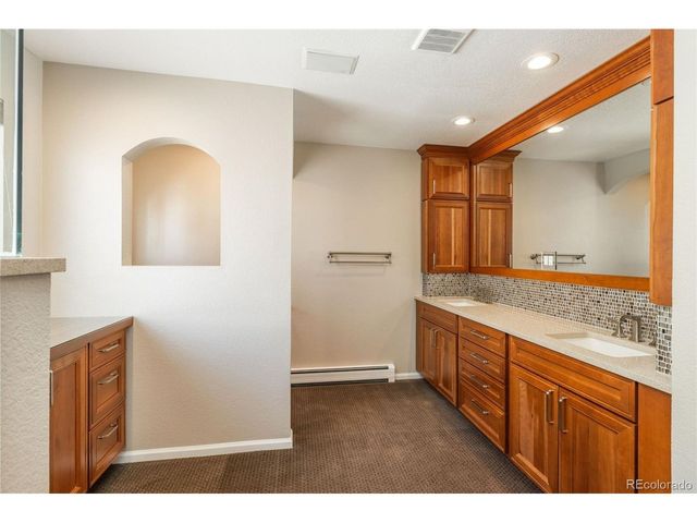 4062 Lee Cir, Wheat Ridge, CO 80033