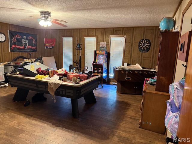 7526 State Hwy 164, Cardwell, MO 63829