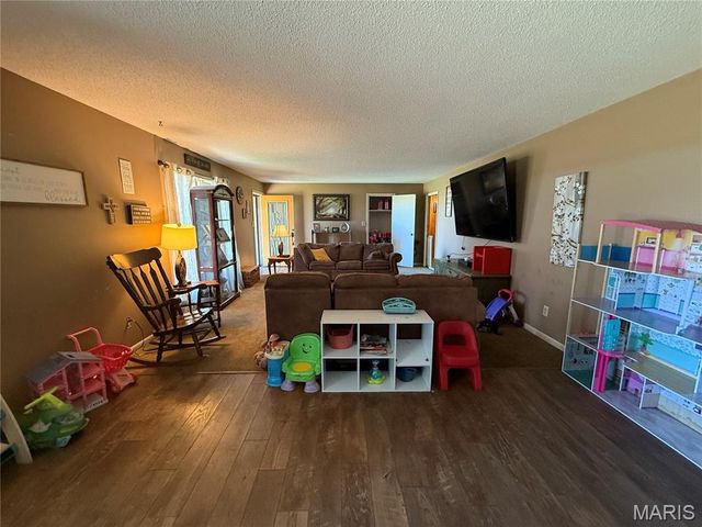 7526 State Hwy 164, Cardwell, MO 63829