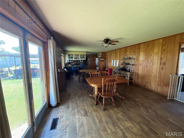 7526 State Hwy 164, Cardwell, MO 63829