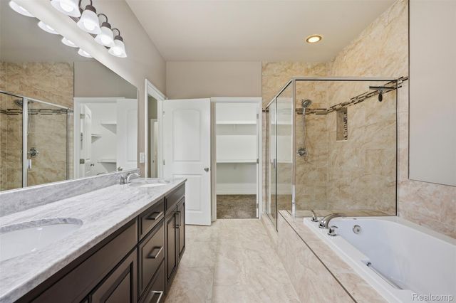 7419 Park Terrace Lane, Shelby Charter Township, MI 48317