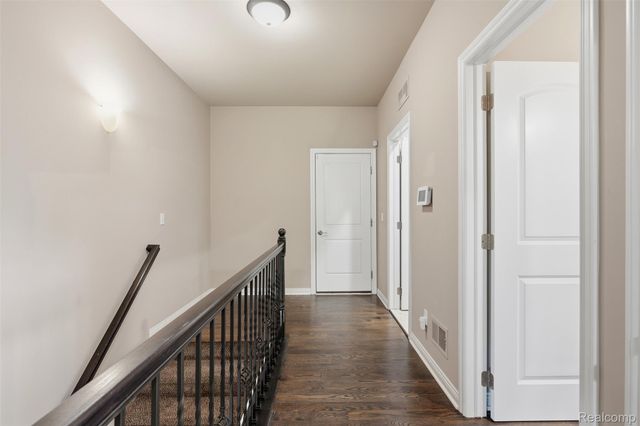 7419 Park Terrace Lane, Shelby Charter Township, MI 48317