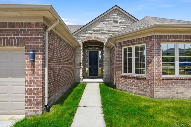 7419 Park Terrace Lane, Shelby Charter Township, MI 48317