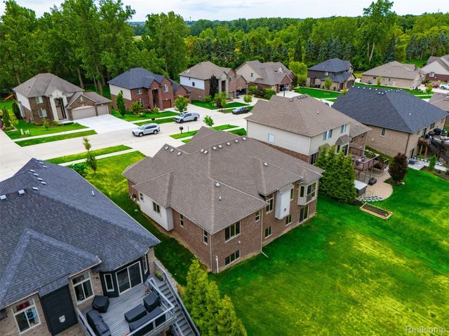 7419 Park Terrace Lane, Shelby Charter Township, MI 48317