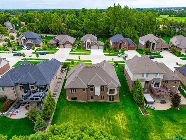 7419 Park Terrace Lane, Shelby Charter Township, MI 48317