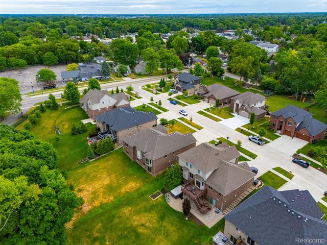 7419 Park Terrace Lane, Shelby Charter Township, MI 48317