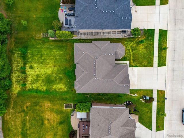7419 Park Terrace Lane, Shelby Charter Township, MI 48317