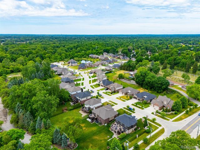 7419 Park Terrace Lane, Shelby Charter Township, MI 48317