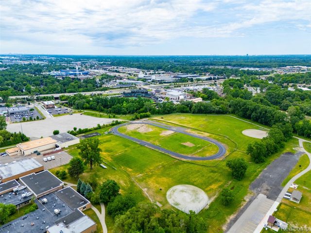 7419 Park Terrace Lane, Shelby Charter Township, MI 48317