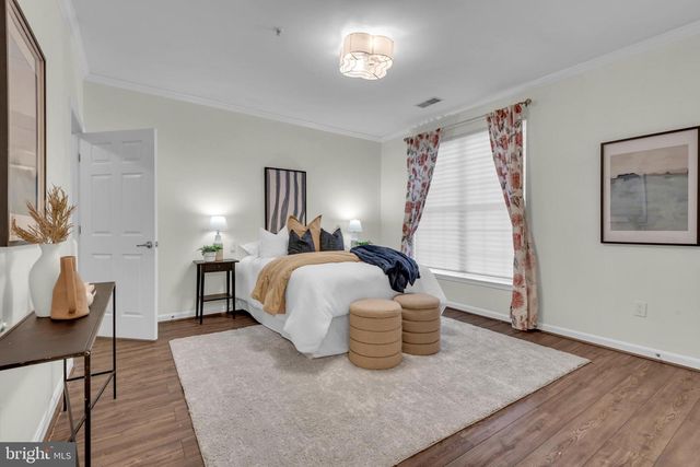 34 HARBOUR HEIGHTS DR, Annapolis, MD 21401