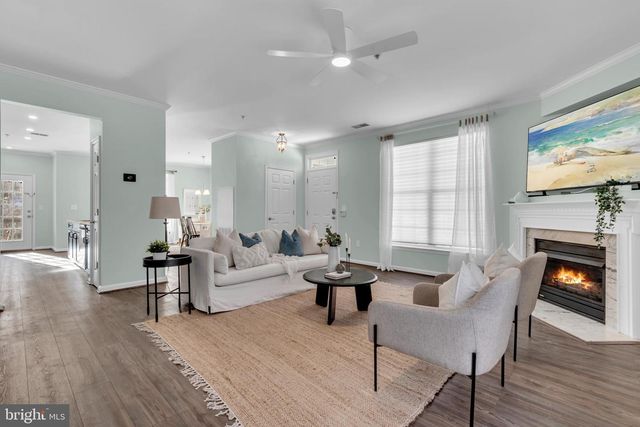 34 HARBOUR HEIGHTS DR, Annapolis, MD 21401