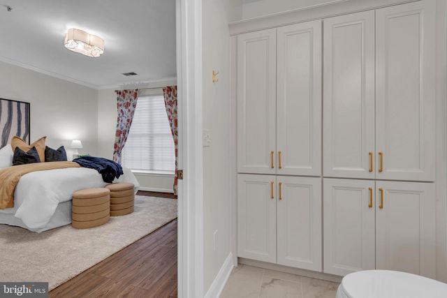 34 HARBOUR HEIGHTS DR, Annapolis, MD 21401