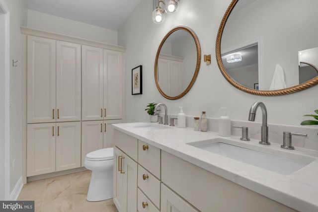 34 HARBOUR HEIGHTS DR, Annapolis, MD 21401