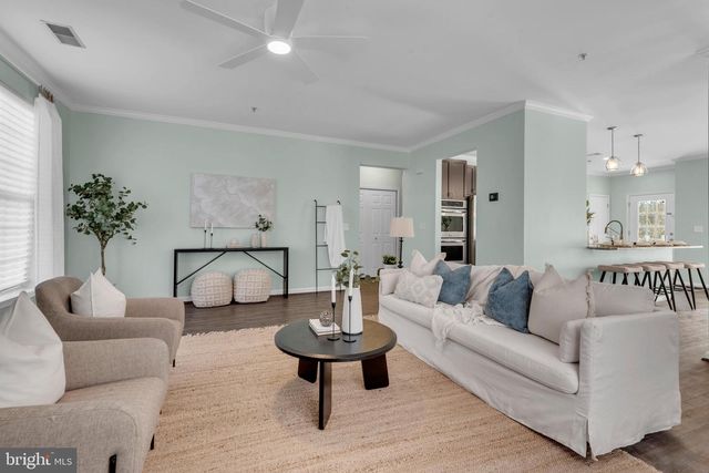 34 HARBOUR HEIGHTS DR, Annapolis, MD 21401