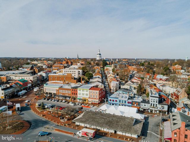 34 HARBOUR HEIGHTS DR, Annapolis, MD 21401