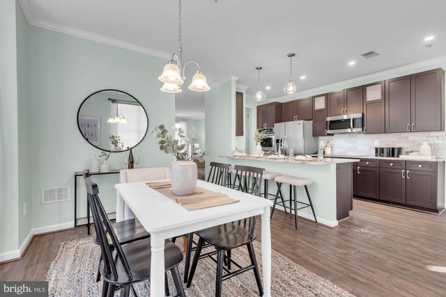 34 HARBOUR HEIGHTS DR, Annapolis, MD 21401