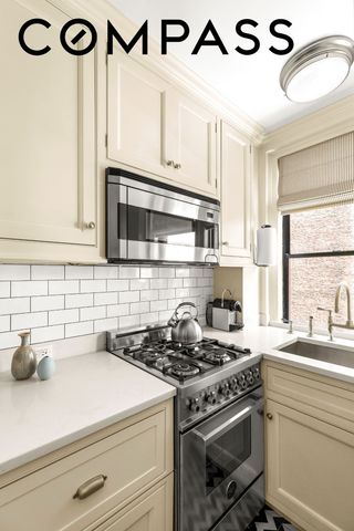 45 5th Ave Apt 14C, New York City, NY 10003