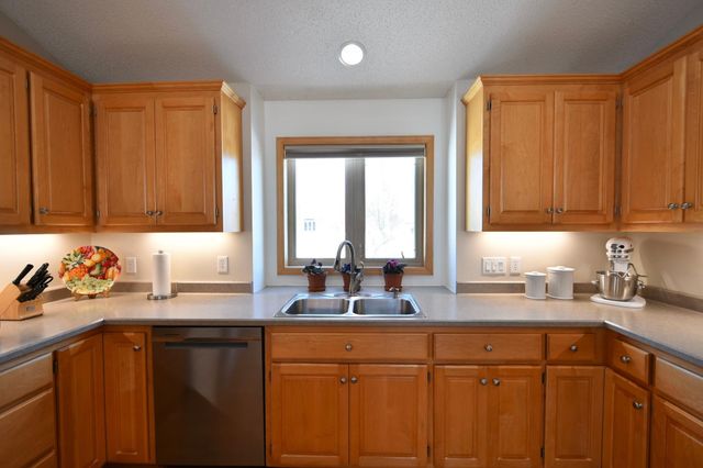 6075 Granite Drive NW, Rochester, MN 55901