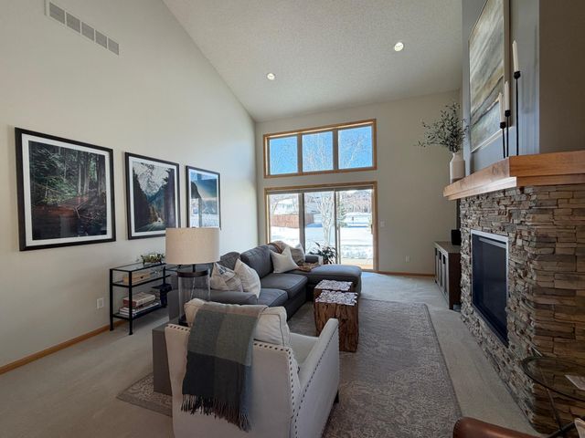 6075 Granite Drive NW, Rochester, MN 55901