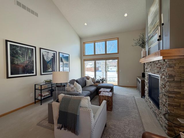 6075 Granite Drive NW, Rochester, MN 55901