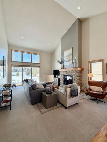 6075 Granite Drive NW, Rochester, MN 55901