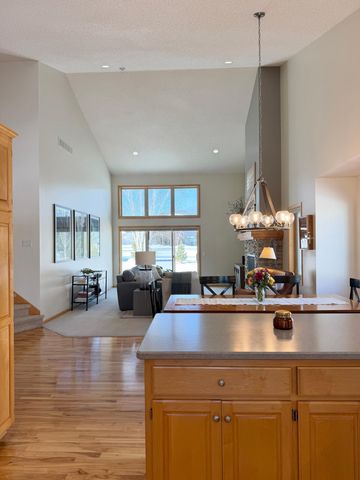 6075 Granite Drive NW, Rochester, MN 55901